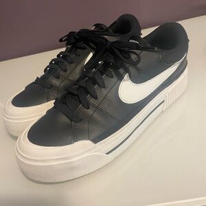 Nike Platform Court Legacy - Black, Size 10